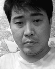 작가 썸네일