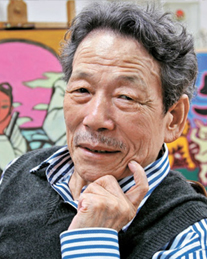 작가 썸네일