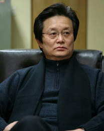 작가 썸네일