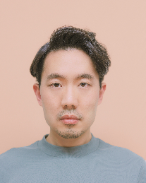 작가 썸네일