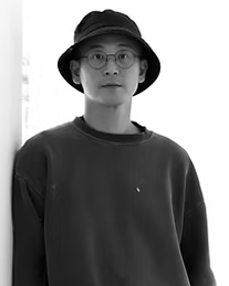 작가 썸네일