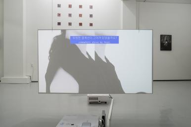 작품 썸네일