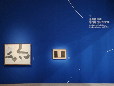 작품 썸네일
